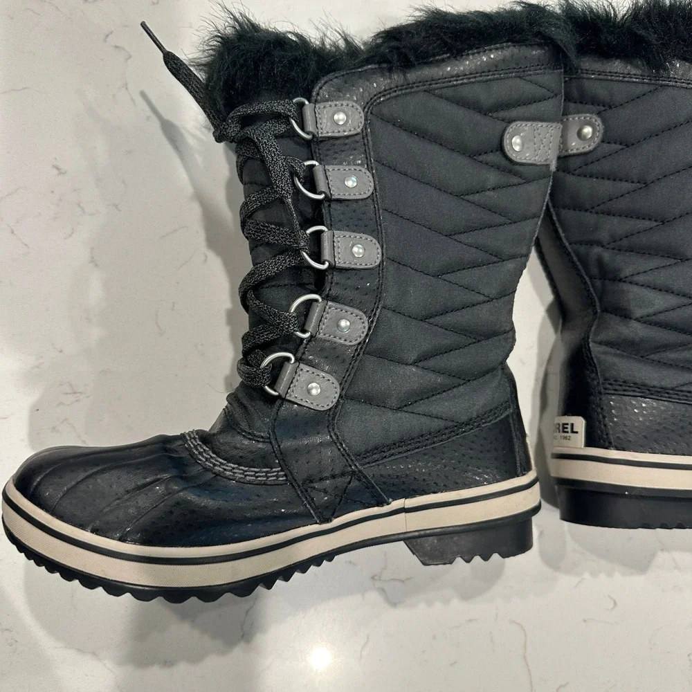 Sorel Tofino II Black Faux Fur Waterproof Winter Boots NY2419-010 Womens 5